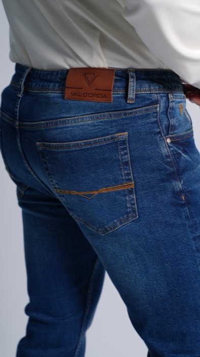 Jackets & Earth — plate 26